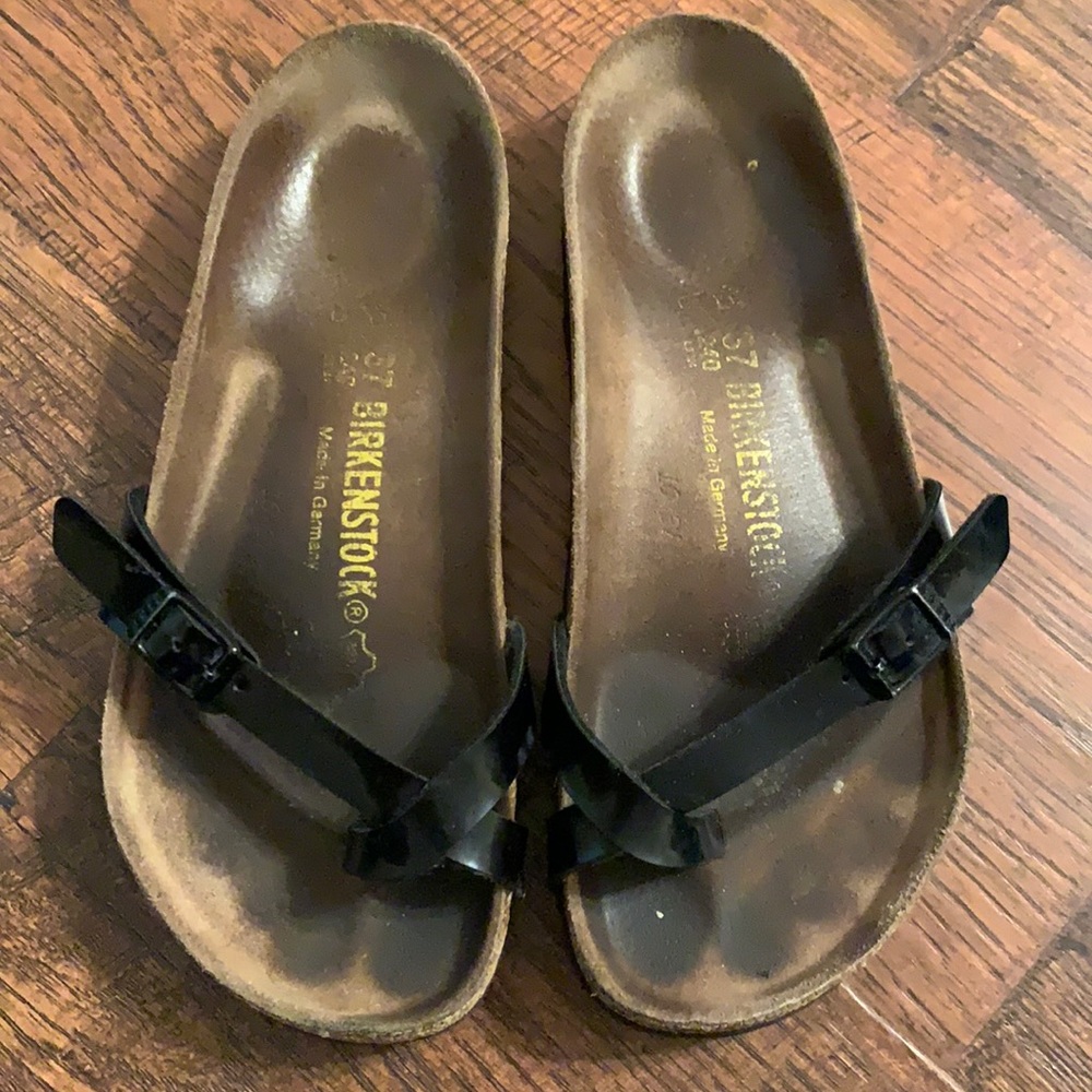 Authentic Birkenstock rare to find GUC size 37 black